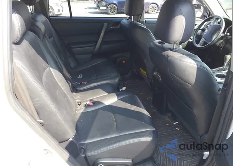 2009 Toyota Highlander Sport from USA, damaged, VIN JTEES43A092149890